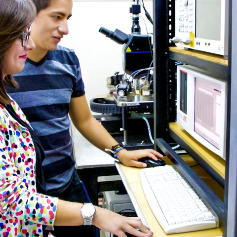 Banner Maestría en Nanoelectrónica