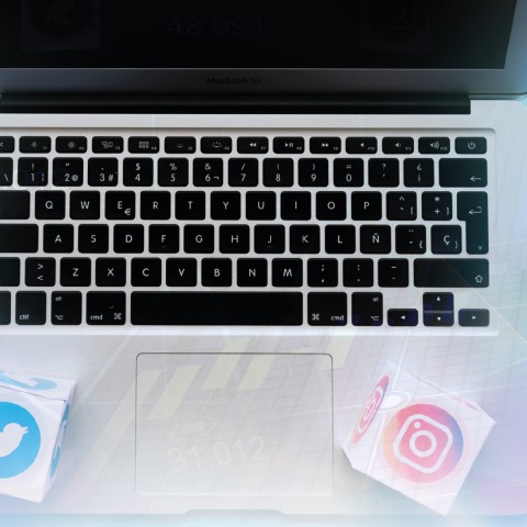 Banner curso social media data analytics