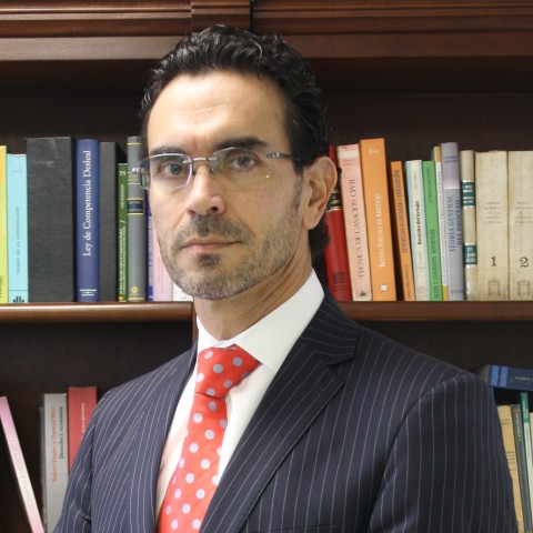 José Luis Barzallo
