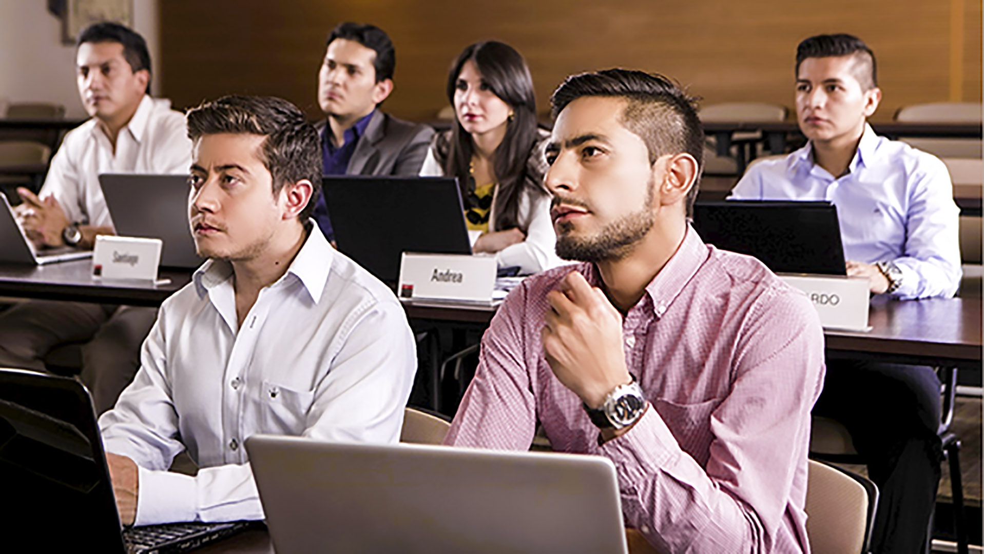 USFQ Vacante - Asistente de Gestión Académica