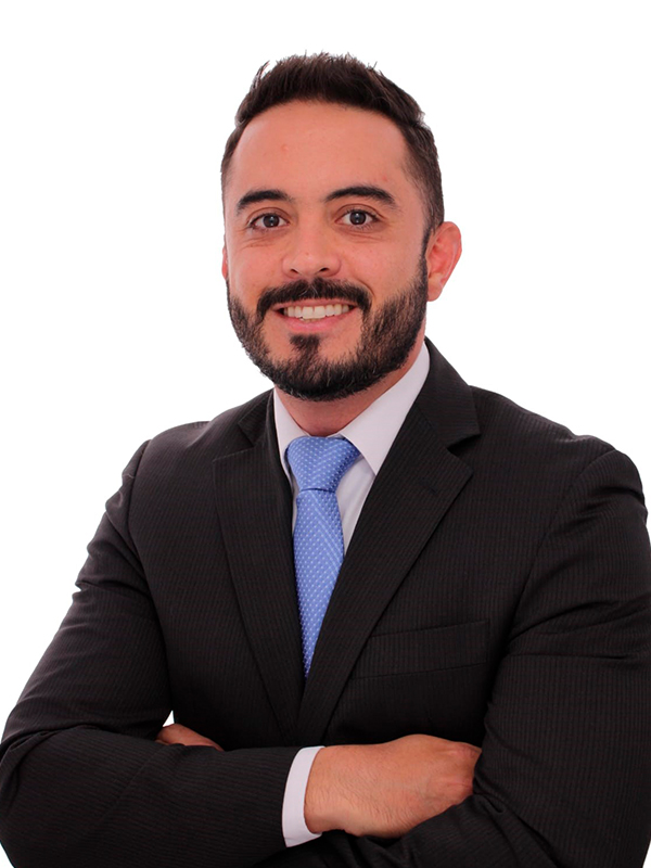 Dr. Santiago Minotta Negret