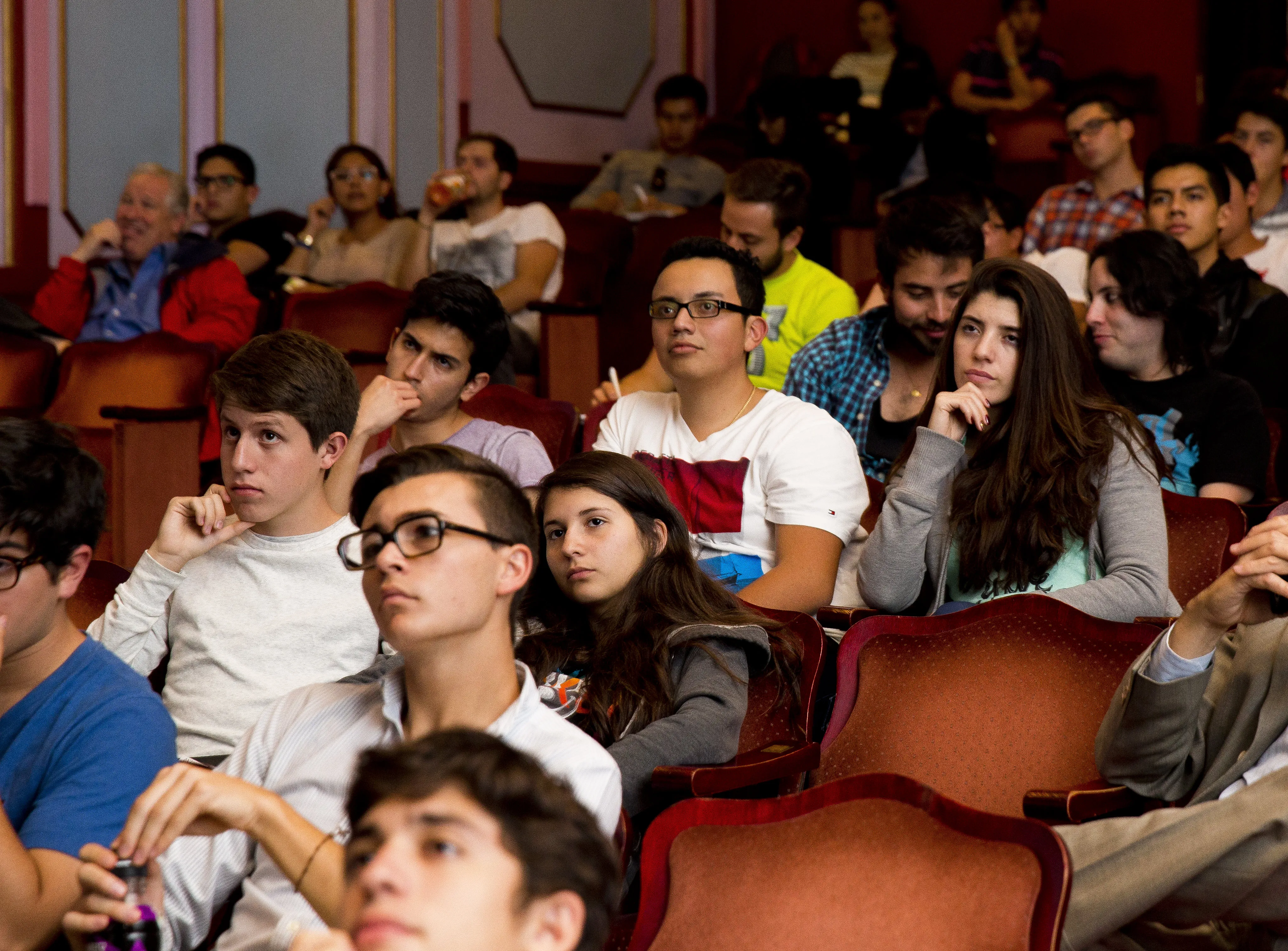 estudiantes auditorio