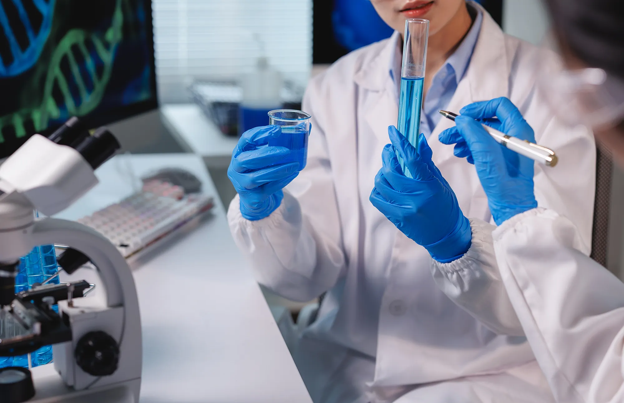 biomedicina manos