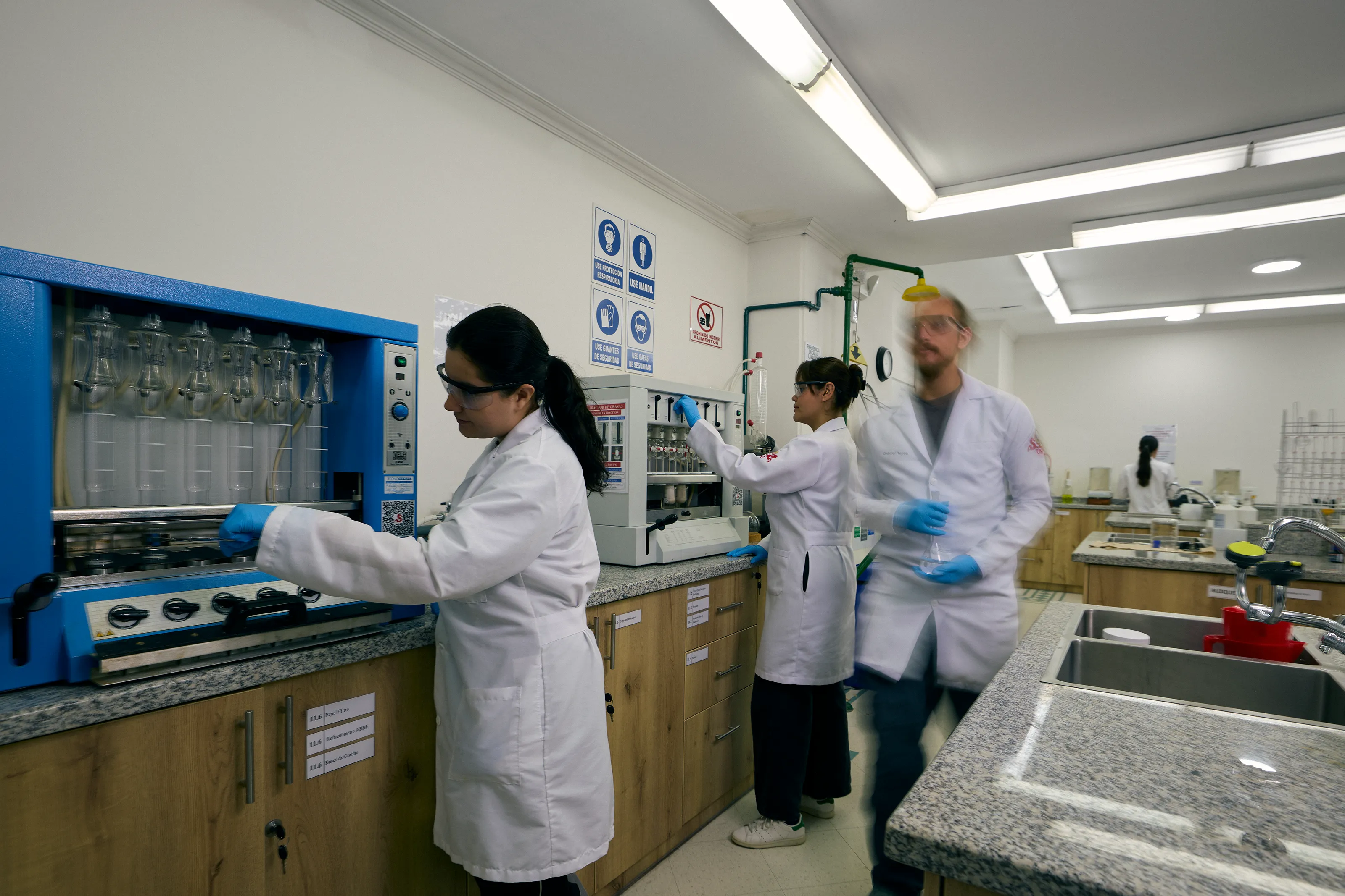 usfq-pregrado-ingenieria-alimentos-planta-piloto.webp