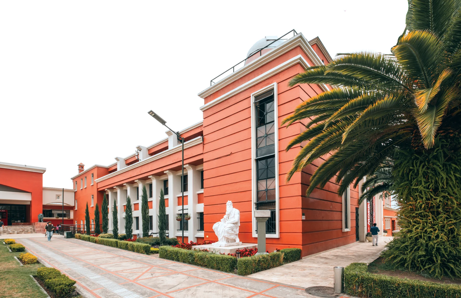 Edificio del campus USFQ en Cumbayá