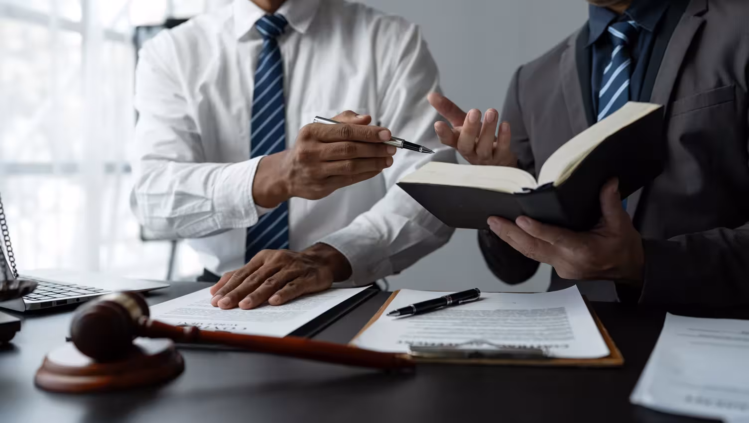 abogados