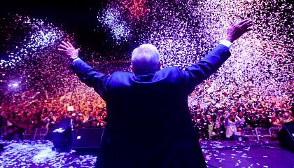 El populismo, la sociedad abierta, y la historia religiosa latinoamericana”.