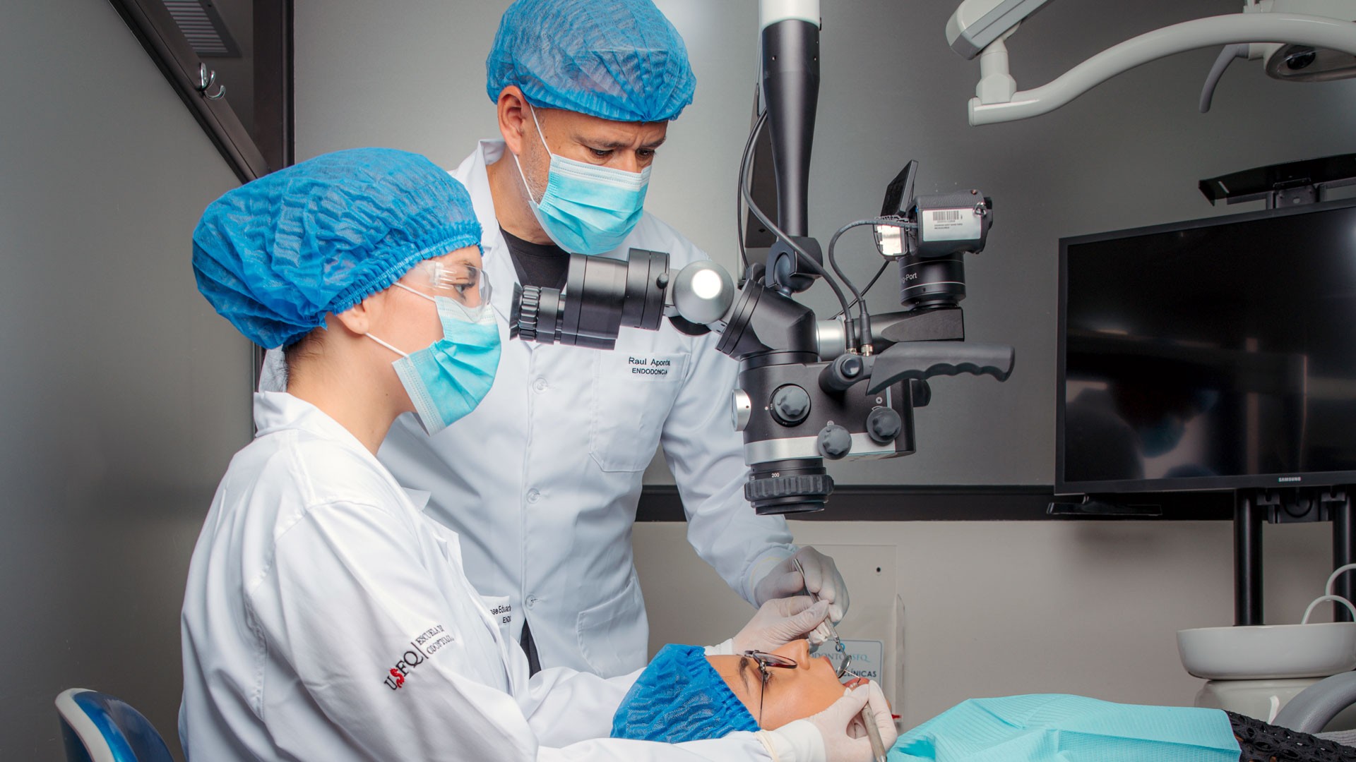 Especialización en Endodoncia