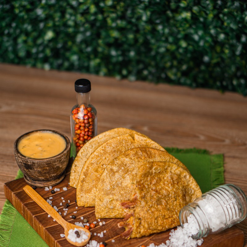 Empanadas lo Nuestro Beneficio Alumni