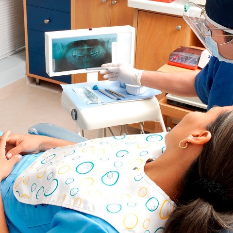 Banner seminario cirugía maxilofacial