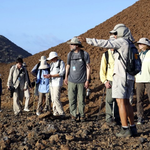 slide-curso-guias-especializados-galapagos-2024