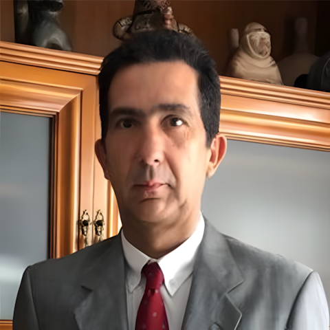 Luis M. Bozzo