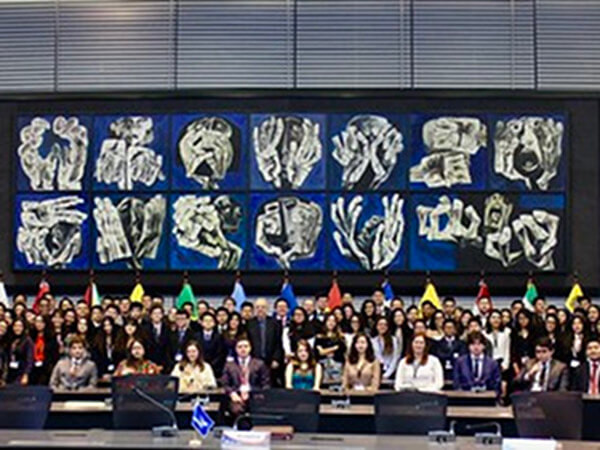 088-usfq-escuela-de-formacion-politica-para-jovenes-(e.jpg