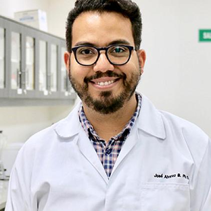 José Álvarez