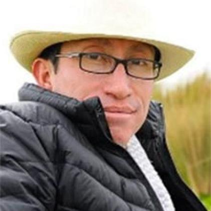 julio escobar